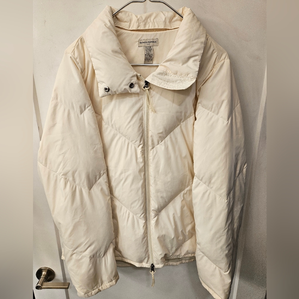 NWT - Down Banana Republic Winter White Jacket w Hidden Hood - Size XL